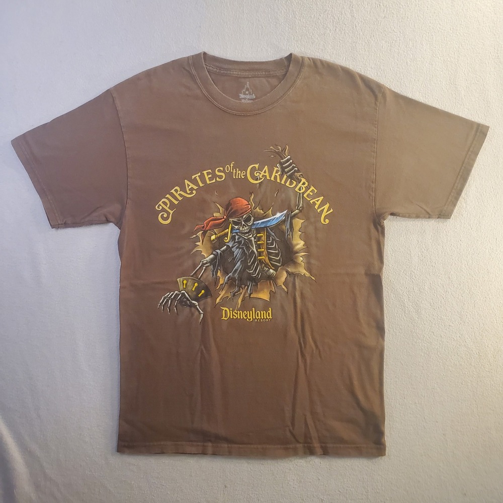 Disneyland Resort Pirates of the Caribbean Brown Graphic T-Shirt Mens Medium